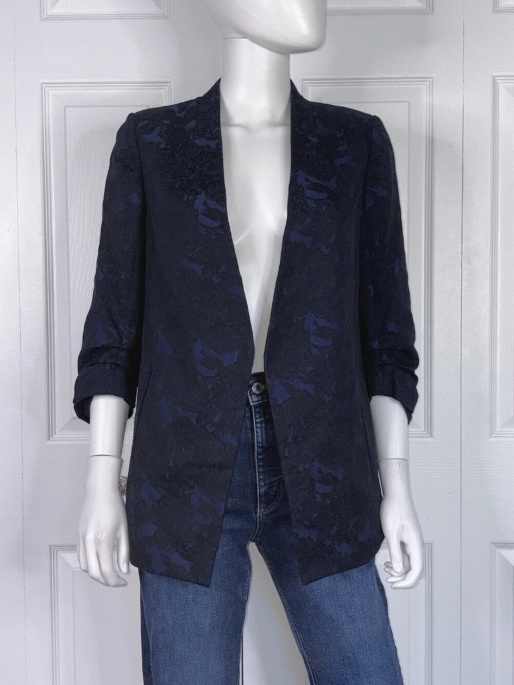 ARITZIA BABATON women's blazer size 4